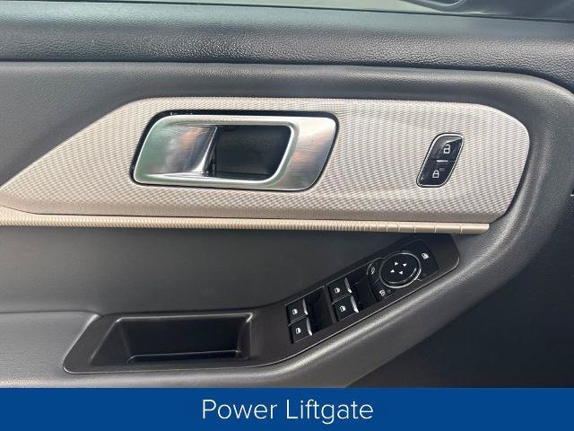 Certified 2025 Ford Explorer Active w/ Active Comfort Package RWD image 11