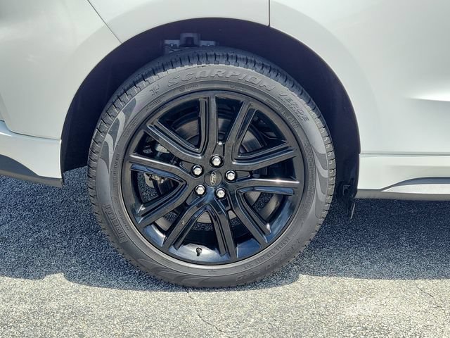 Certified 2023 Ford Edge ST-Line AWD/4WD image 7