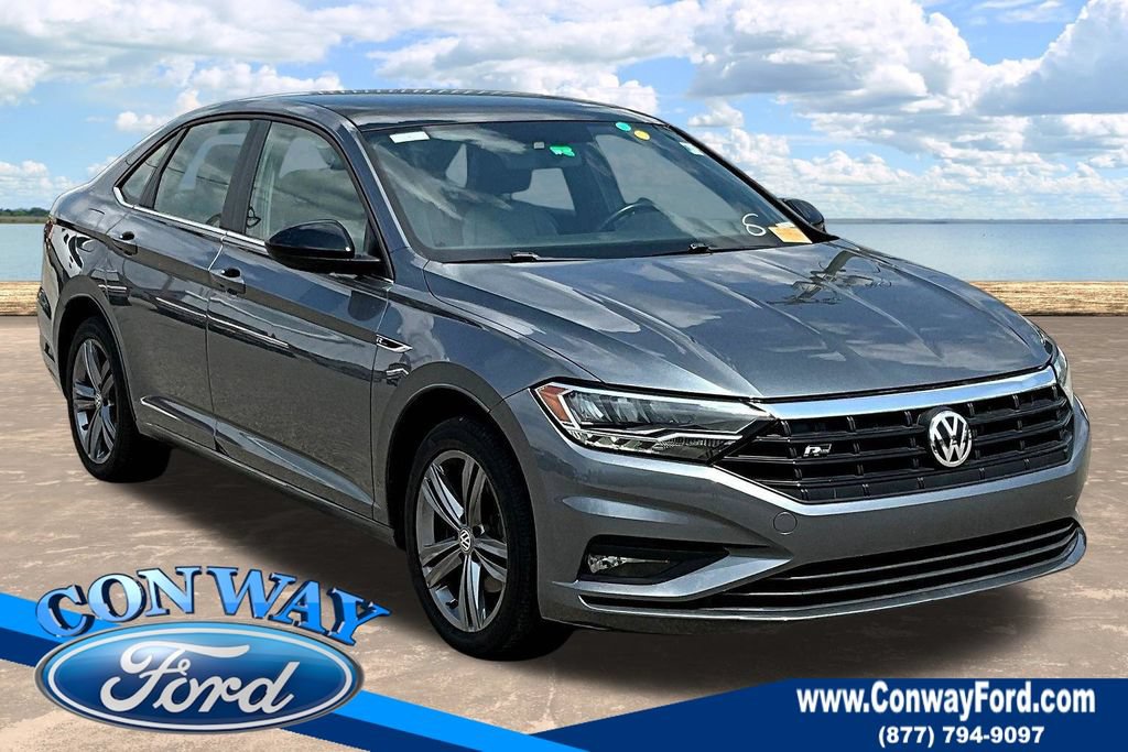 Used 2019 Volkswagen Jetta R-Line w/ R-Line Cold Weather Package FWD image 1