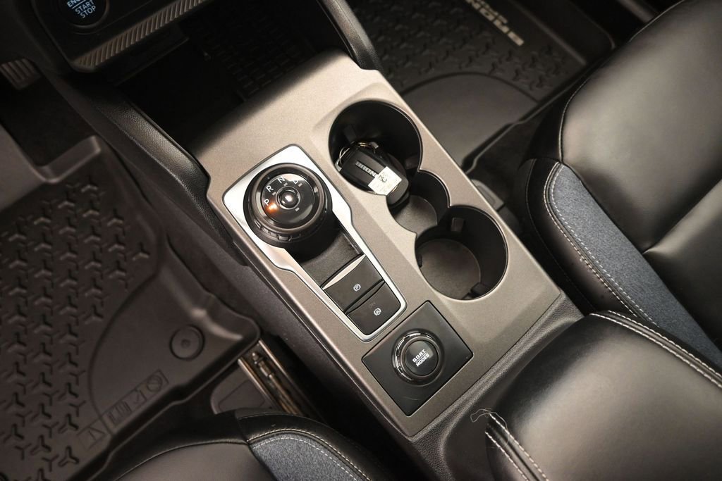 Certified 2025 Ford Bronco Sport Outer Banks w/ Outer Banks Tech Package+ AWD/4WD image 24