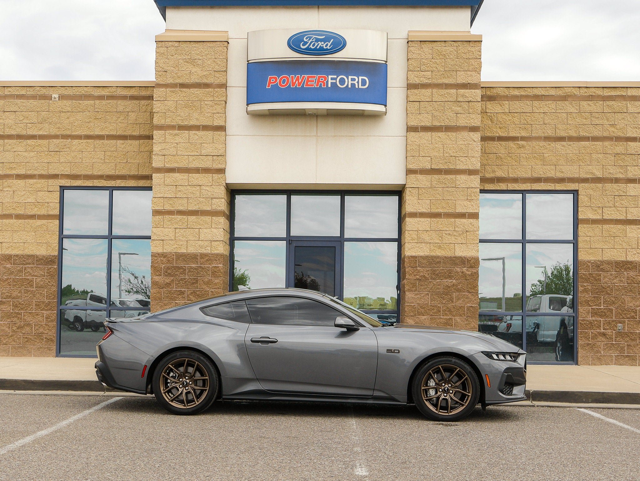 Certified 2024 Ford Mustang GT Premium RWD image 5
