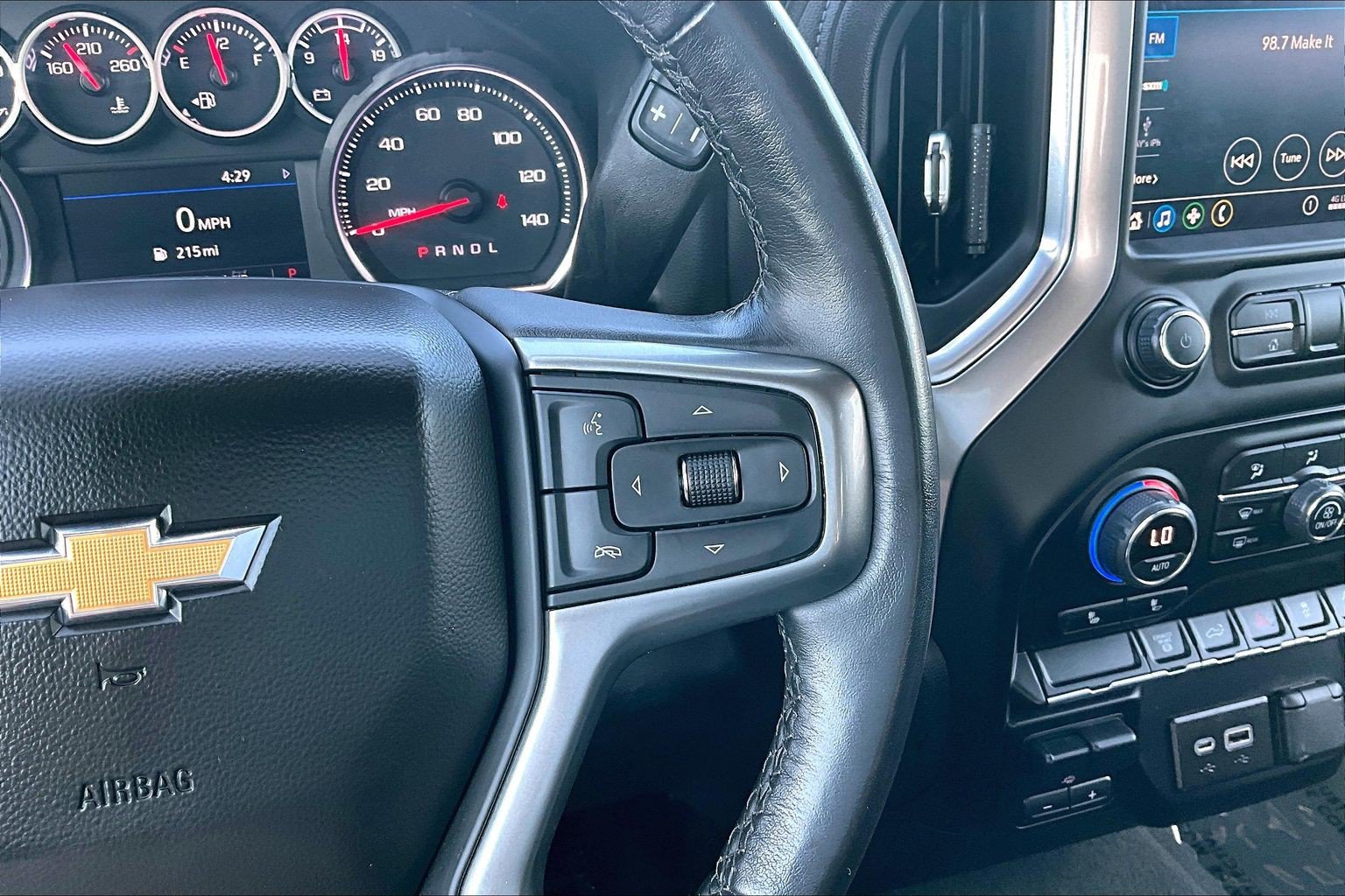 Used 2022 Chevrolet Silverado 2500 LT w/ Convenience Package AWD/4WD image 20