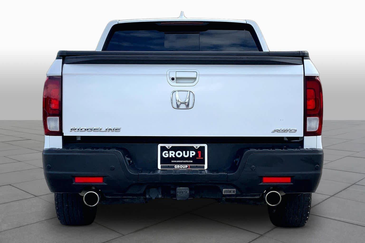 Used 2023 Honda Ridgeline RTL-E image 5