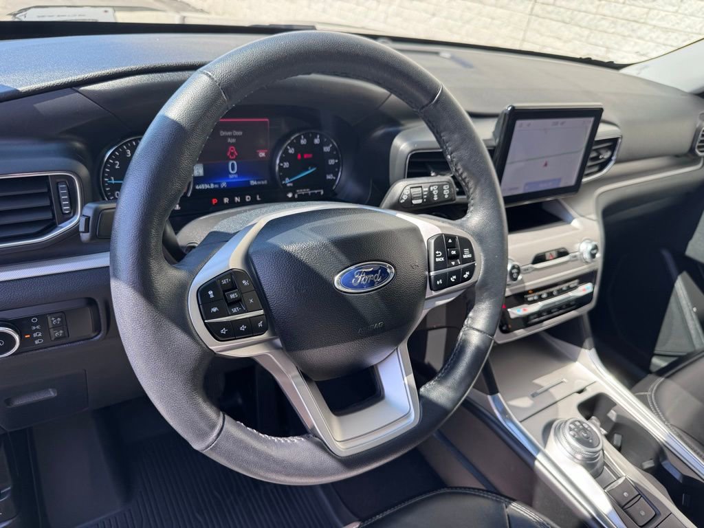 Certified 2023 Ford Explorer XLT w/ Equipment Group 202A AWD/4WD image 31