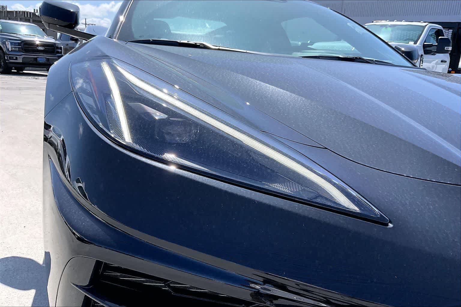 Used 2026 Chevrolet Corvette Stingray Coupe w/ 1LT RWD image 30