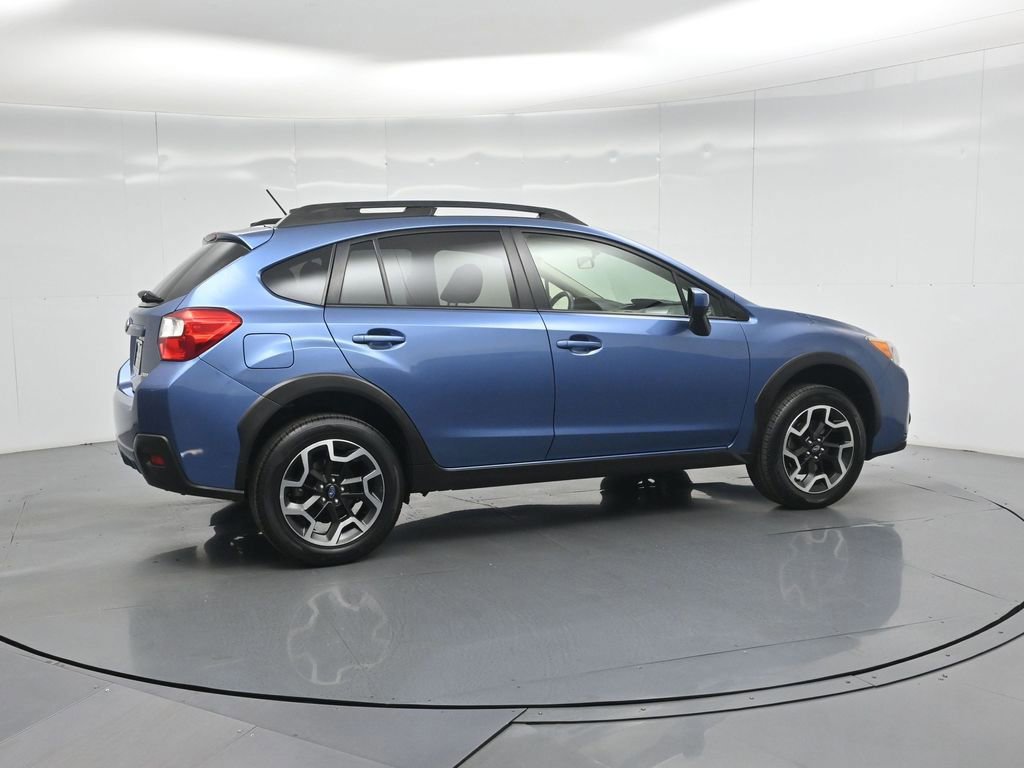 Used 2017 Subaru Crosstrek 2.0i Premium image 10