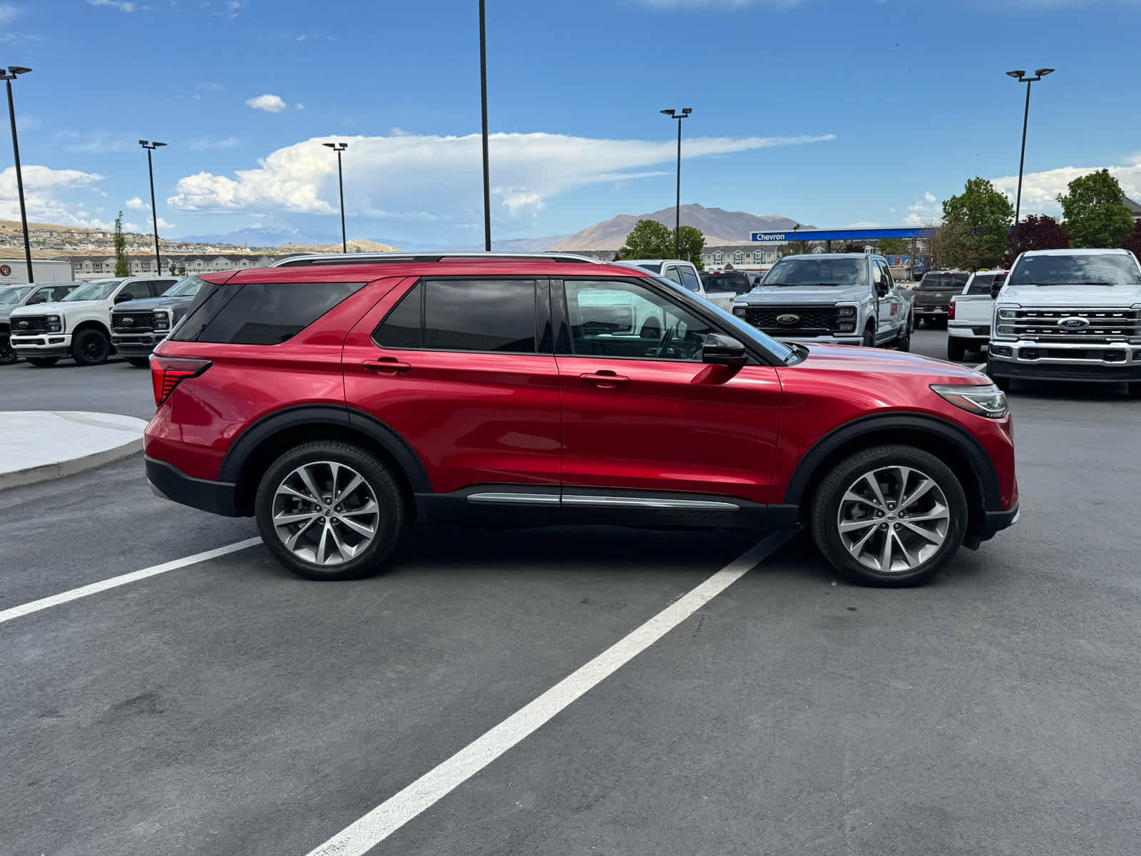 Certified 2025 Ford Explorer Platinum w/ Ultimate Package AWD/4WD image 5