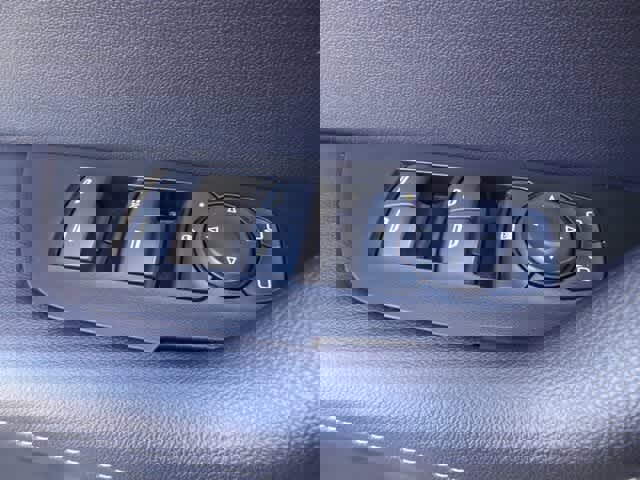 Used 2023 Chevrolet Blazer LT image 15