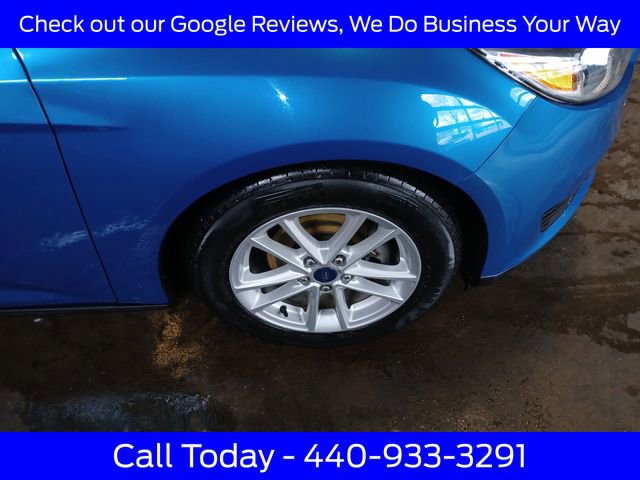Certified 2017 Ford Focus SE FWD image 13