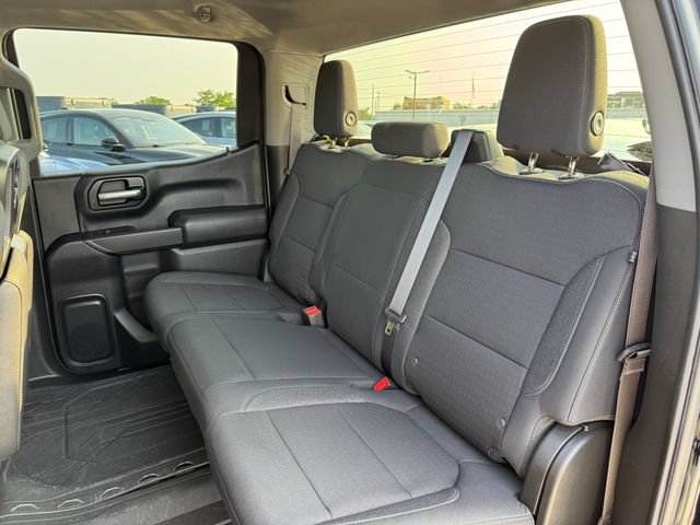 Used 2022 Chevrolet Silverado 1500 LT AWD/4WD image 17