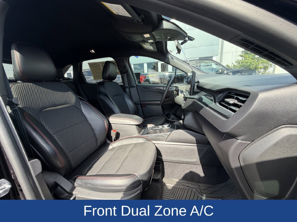 Certified 2023 Ford Escape ST-Line w/ Tech Pack #1 FWD image 22