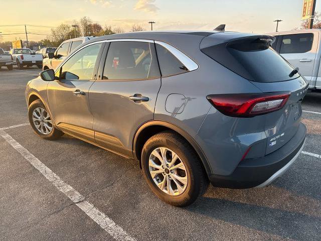 Certified 2023 Ford Escape Active AWD/4WD image 5