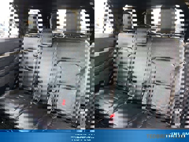 Certified 2018 Ford Explorer XLT w/ Equipment Group 202A image 13