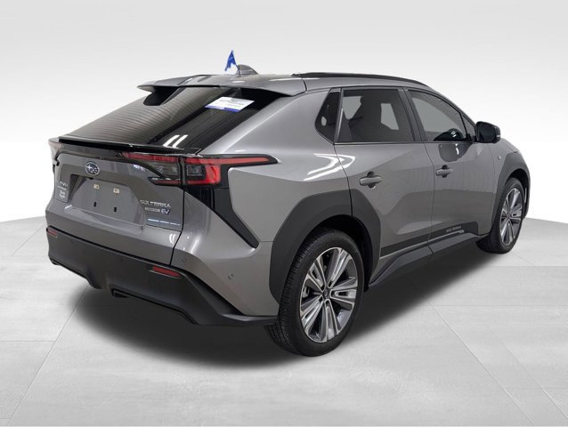 Used 2024 Subaru Solterra image 2