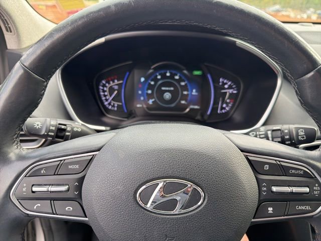 Used 2020 Hyundai Santa Fe Limited FWD image 13