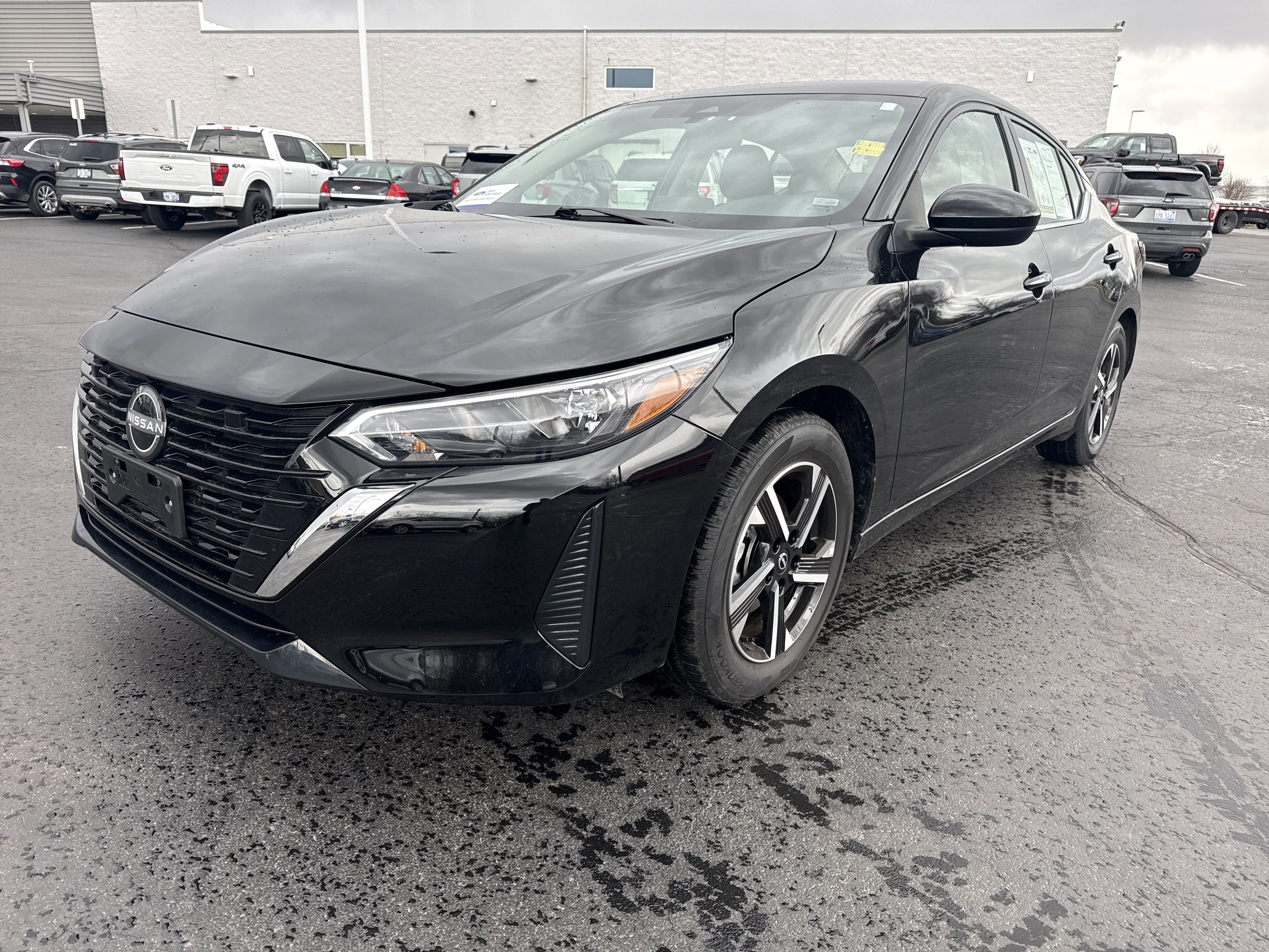 Used 2025 Nissan Sentra SV image 8