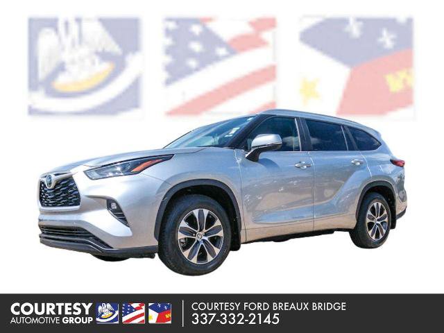 Used 2023 Toyota Highlander XLE
