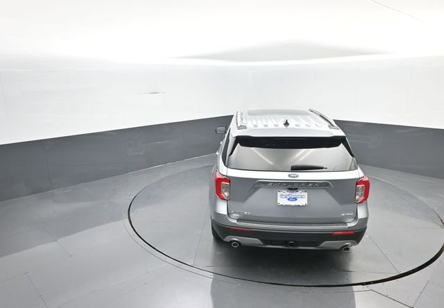 Certified 2023 Ford Explorer Limited w/ Limited Technology Package image 27