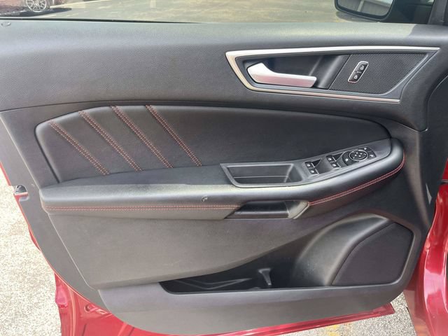 Certified 2022 Ford Edge ST-Line AWD/4WD image 16