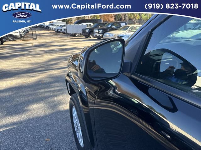 Used 2024 Toyota Tacoma SR5 image 12