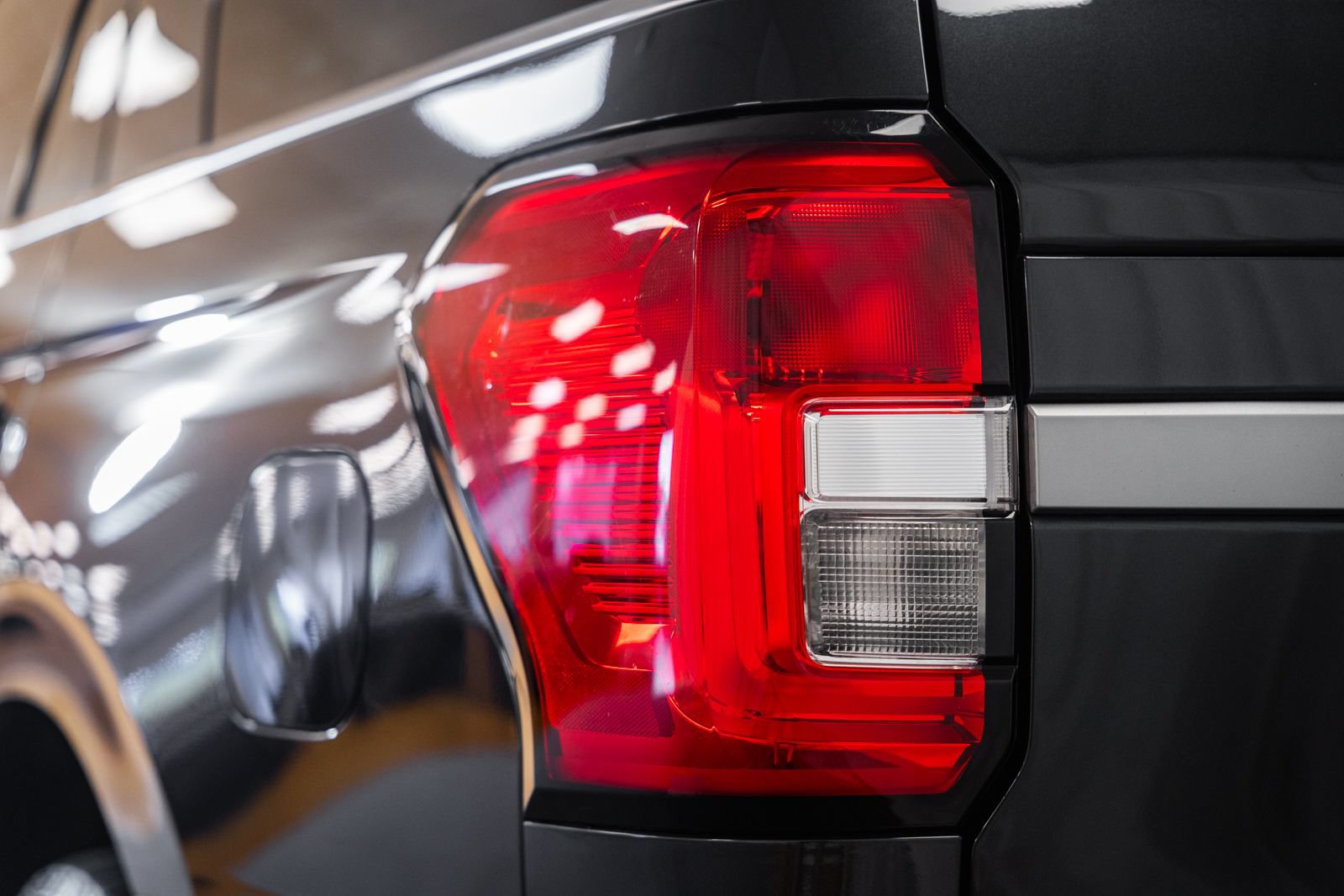 Certified 2023 Ford Expedition XLT AWD/4WD image 6
