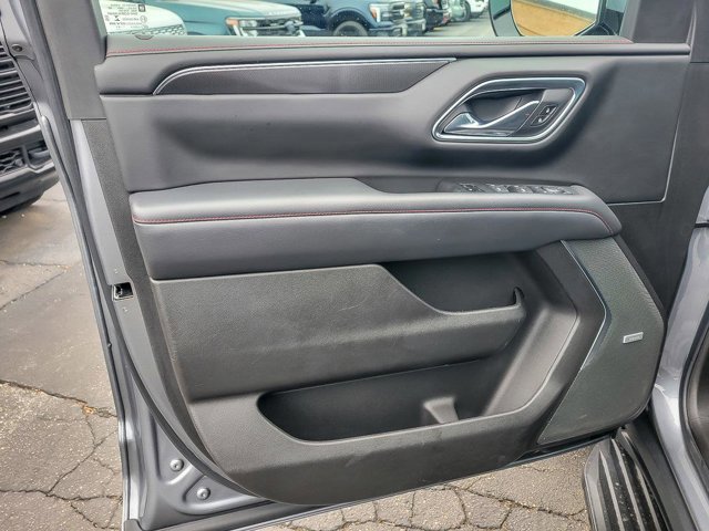 Used 2021 Chevrolet Tahoe RST w/ Luxury Package image 25