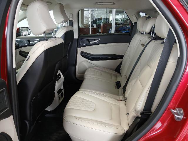 Certified 2024 Ford Edge Titanium image 10