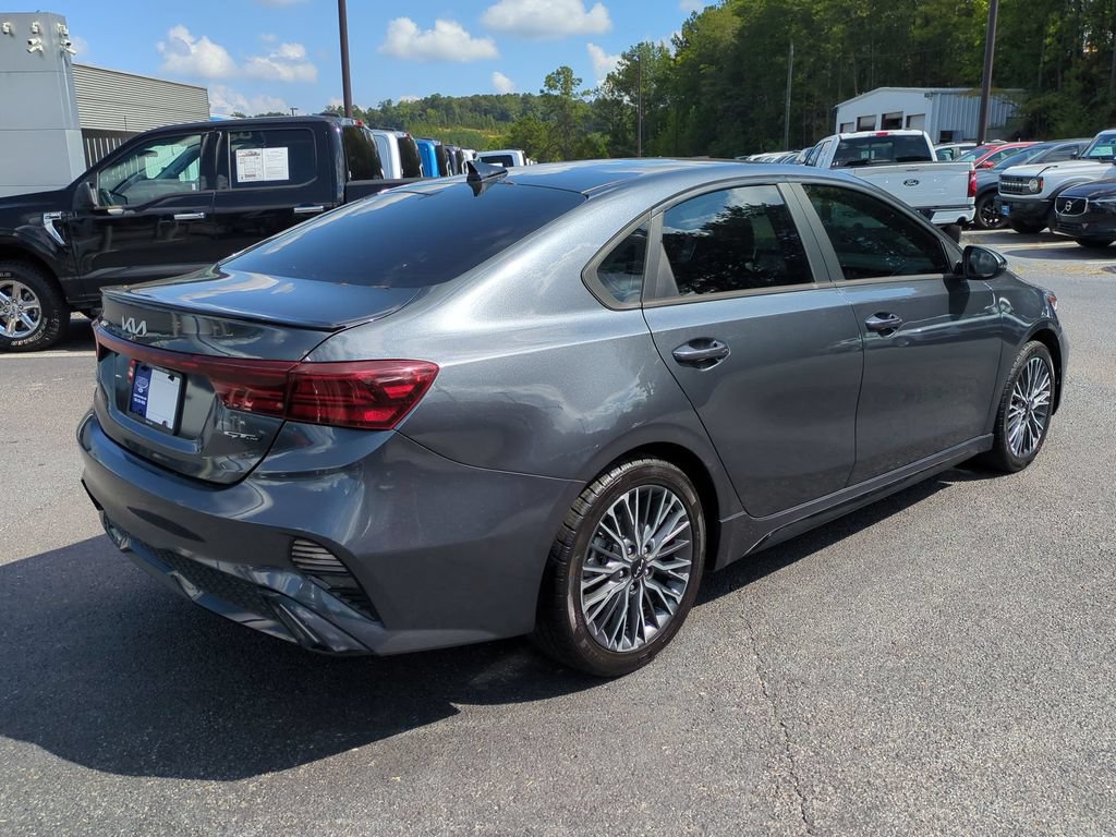 Used 2022 Kia Forte GT-Line w/ GT-Line Technology Package FWD image 5