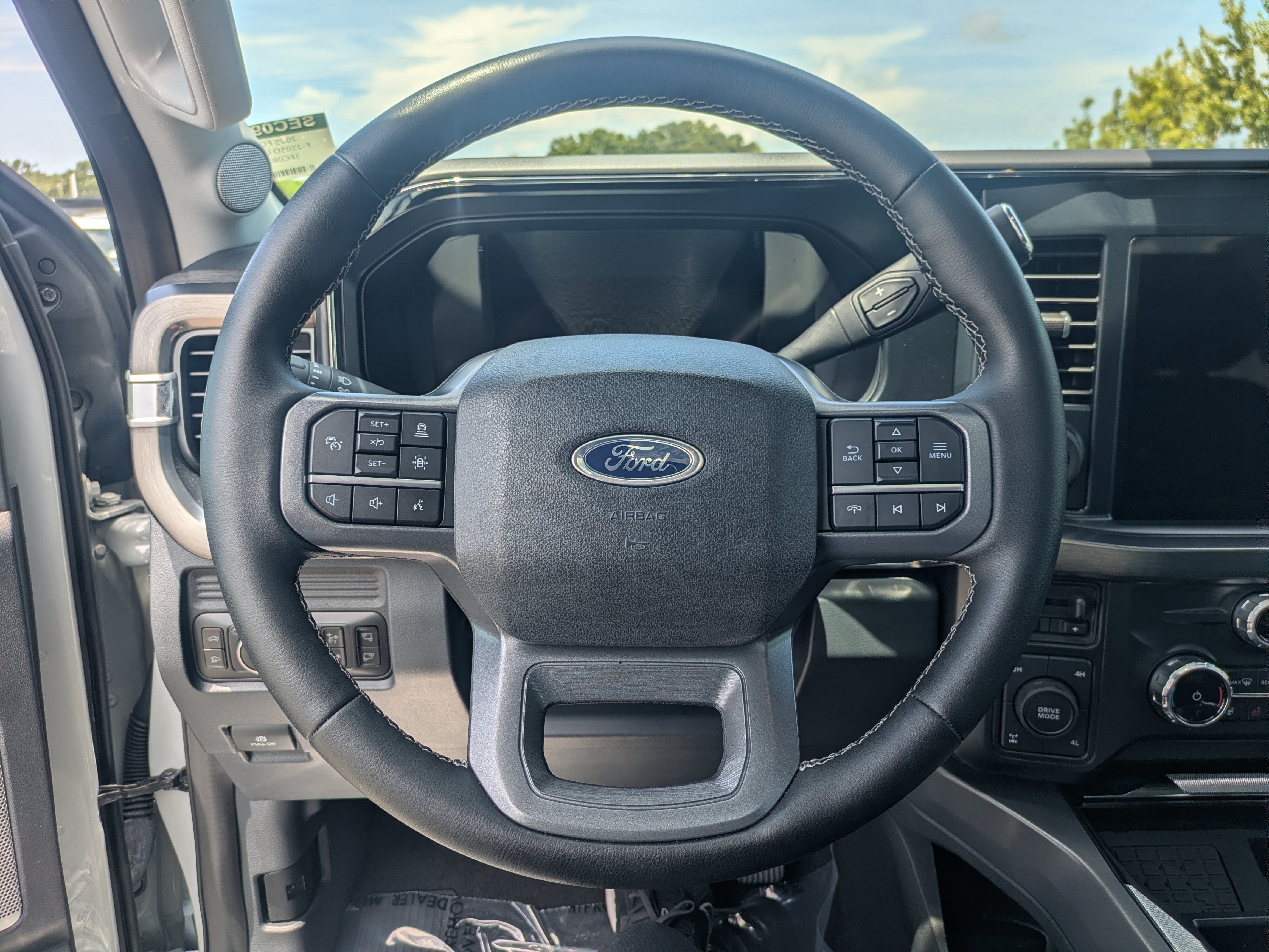 Certified 2025 Ford F250 Lariat w/ Lariat Ultimate Package AWD/4WD image 54
