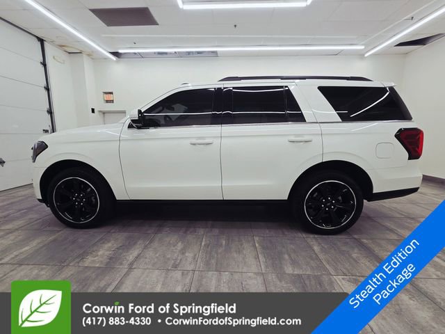 Certified 2024 Ford Expedition Limited image 2