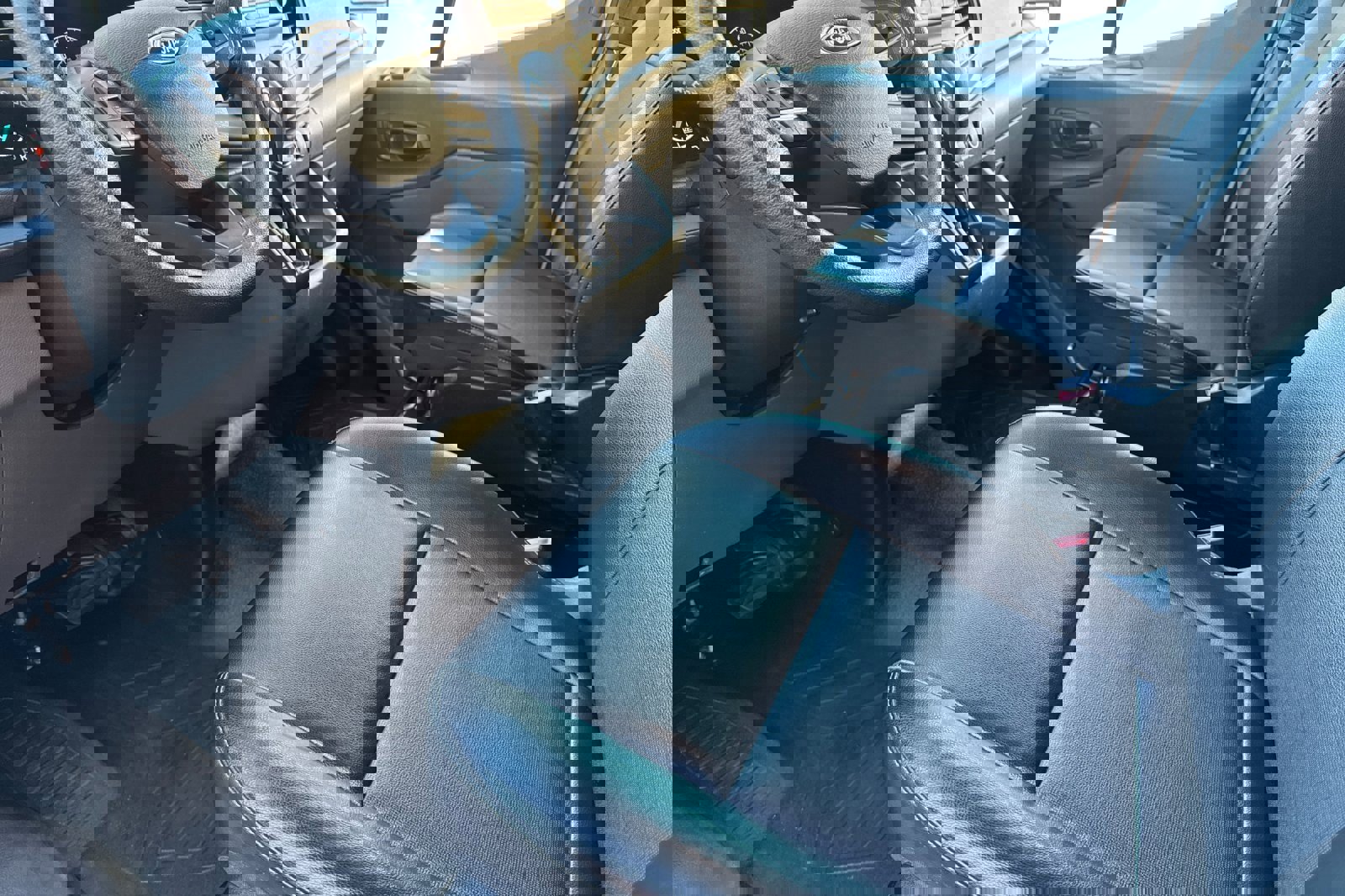 Certified 2020 Ford Transit 150 XL image 11