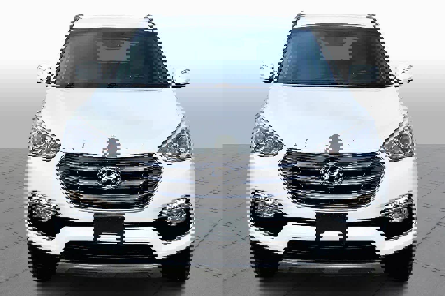 Used 2017 Hyundai Santa Fe Sport image 6