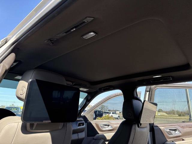 Used 2021 Chevrolet Suburban LT w/ Rear Media and Nav Package image 10