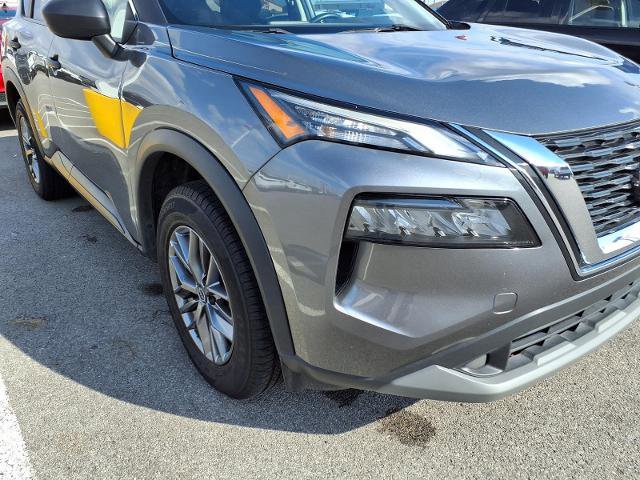 Used 2023 Nissan Rogue S image 6
