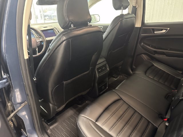 Certified 2019 Ford Edge SEL w/ Equipment Group 201A AWD/4WD image 33