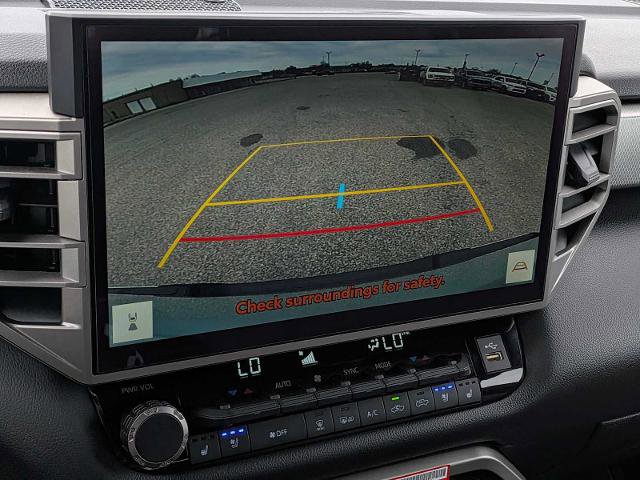 Used 2025 Toyota Tundra Limited AWD/4WD image 23