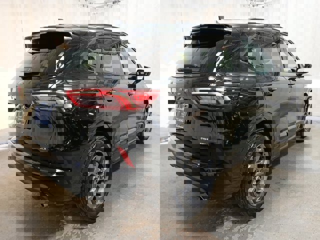 Certified 2023 Ford Escape ST-Line w/ Tech Pack #1 image 4