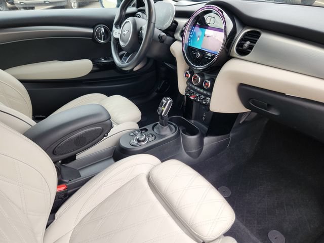 Used 2022 MINI Cooper S w/ Driver Assistance Package FWD image 14