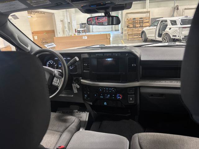 Certified 2024 Ford F250 XL w/ STX Appearance Package AWD/4WD image 8