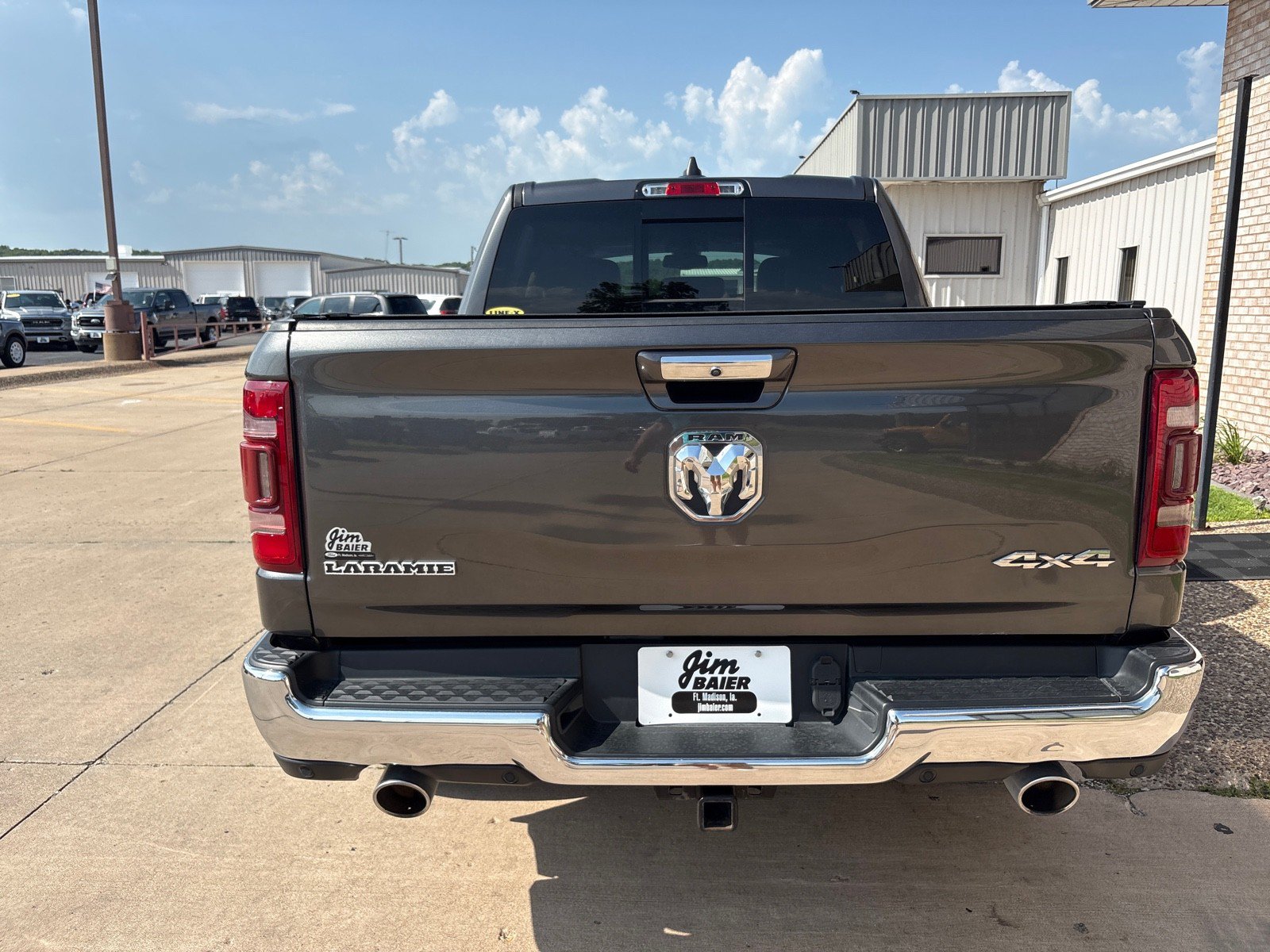 Used 2020 RAM 1500 Laramie AWD/4WD image 10