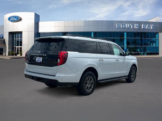 Certified 2025 Ford Expedition Max Active RWD image 5