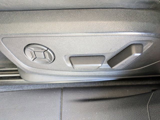 Used 2022 Audi Q3 2.0T Premium Plus image 21