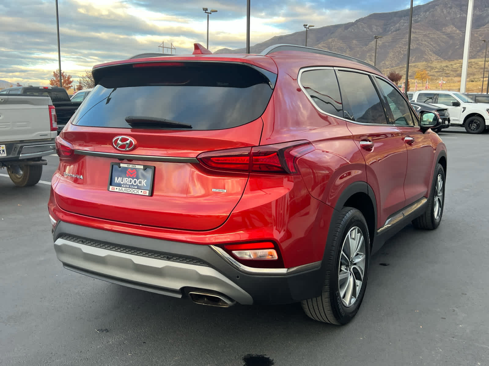 Used 2019 Hyundai Santa Fe Limited w/ Cargo Package image 8