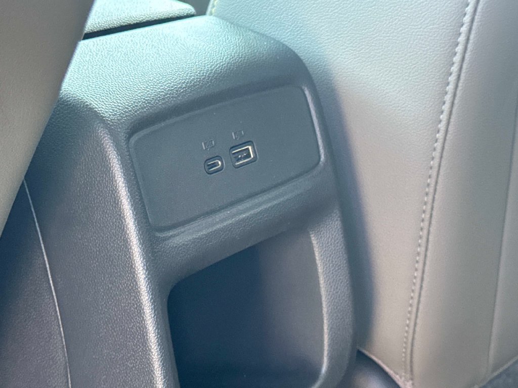 Used 2025 Chevrolet Trax ACTIV w/ Driver Confidence Package FWD image 19