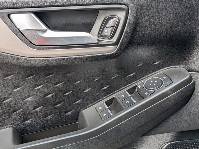 Certified 2020 Ford Escape SE AWD/4WD image 12