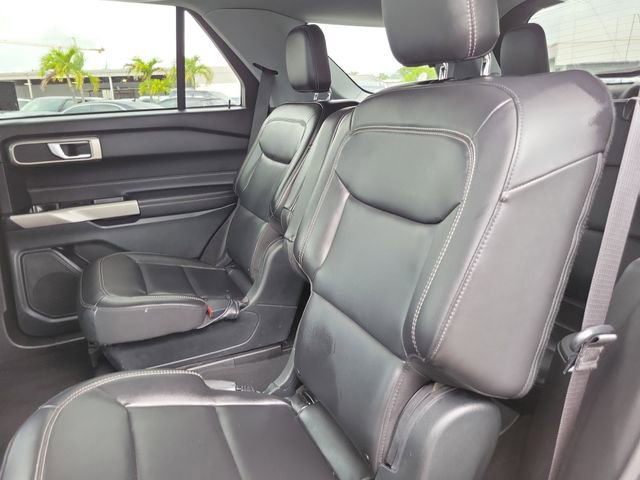 Certified 2023 Ford Explorer XLT w/ Equipment Group 202A RWD image 18