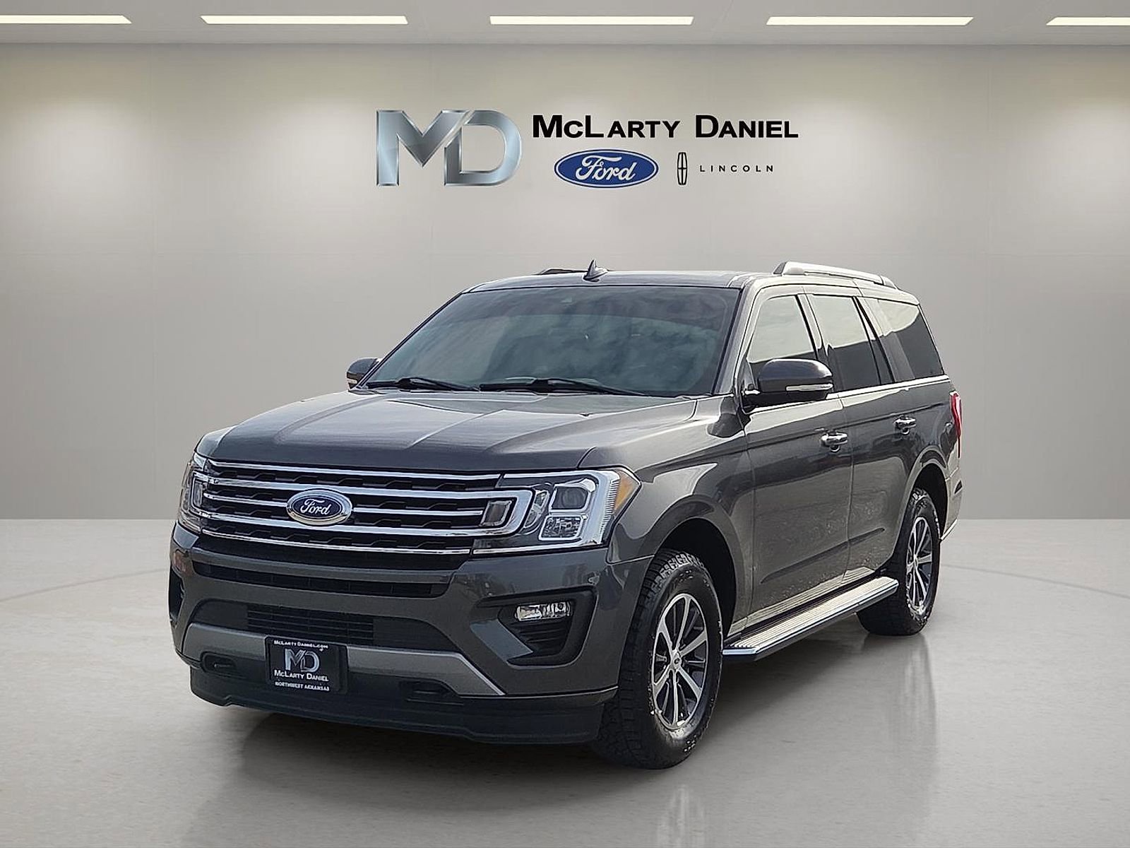 Certified 2021 Ford Expedition XLT image 2