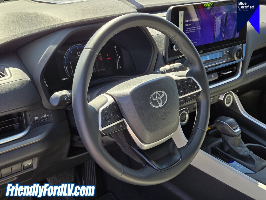 Used 2026 Toyota Grand Highlander FWD image 22