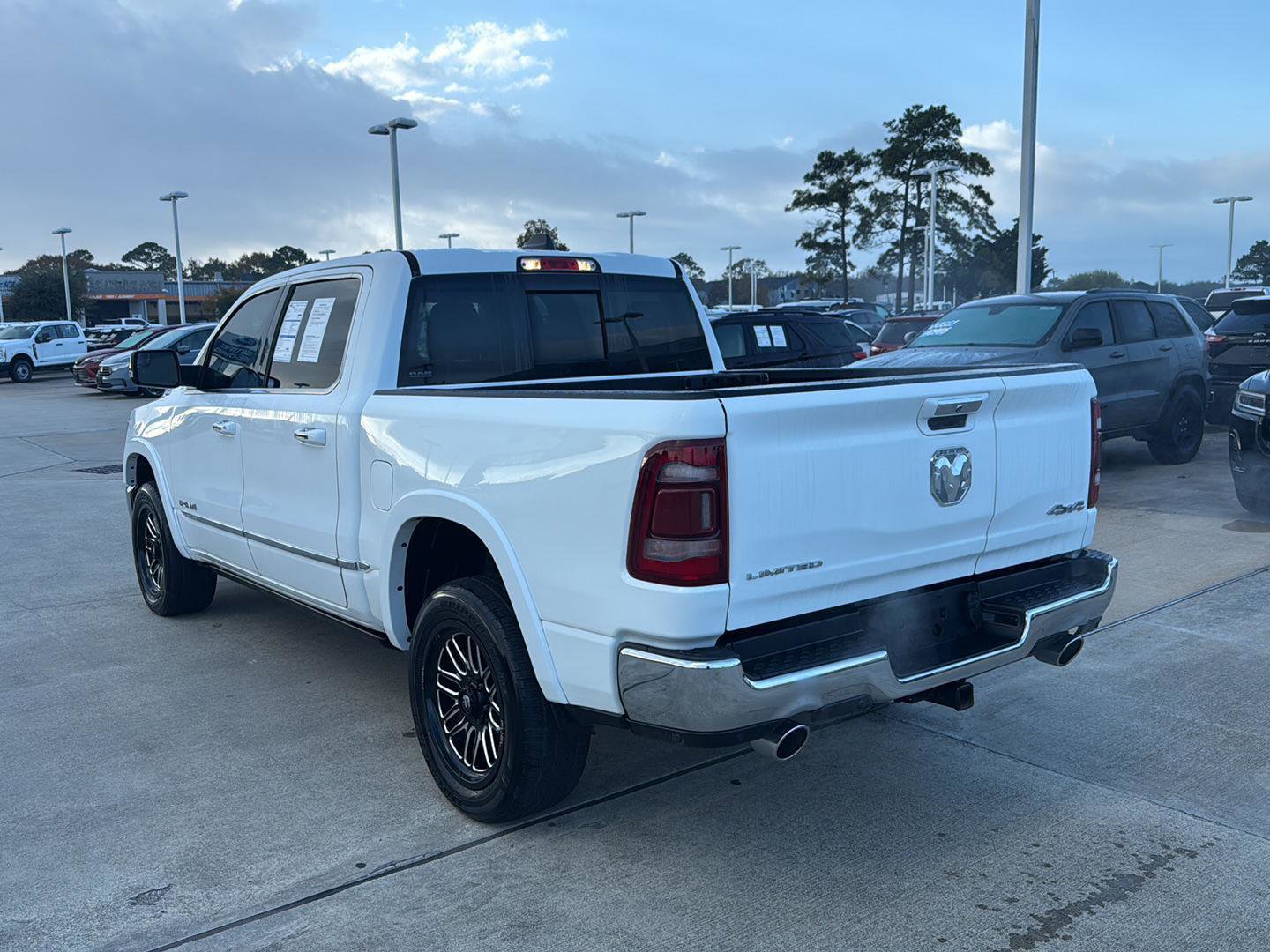 Used 2020 RAM 1500 Limited image 9