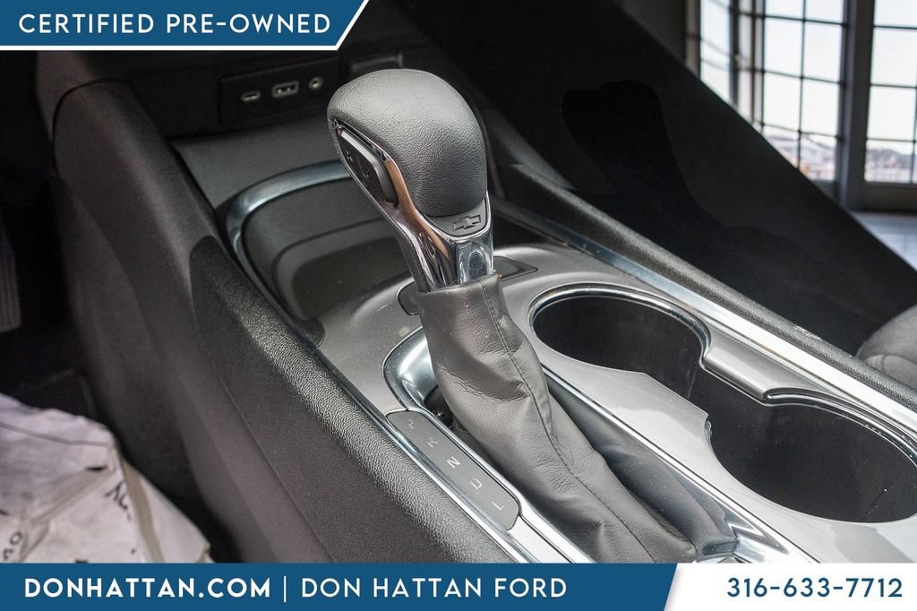 Used 2024 Chevrolet Malibu LT FWD image 13